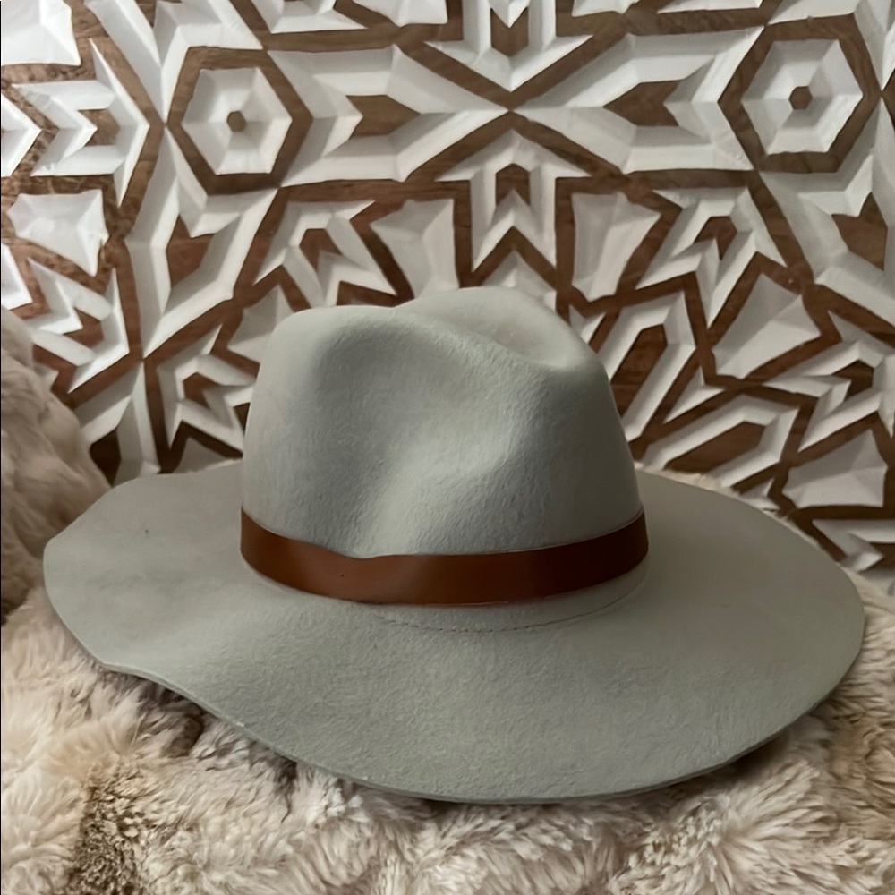 Anthropologie Wide-Brim Hat with Brown Band